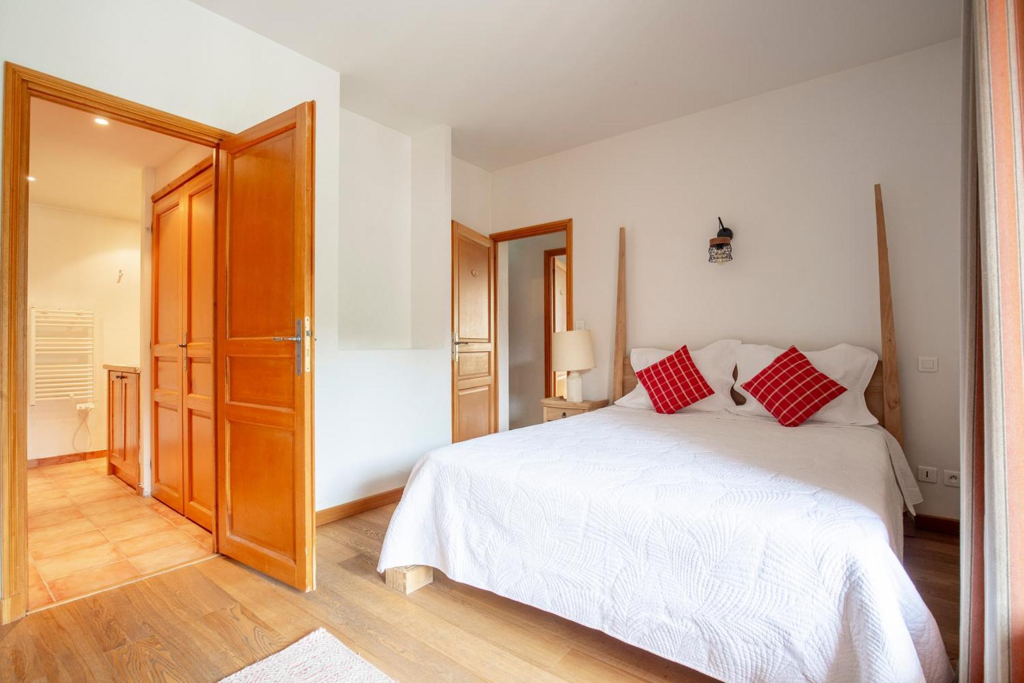 Wallis, Wifi, Garage, Proche Des Pistes Chalet *